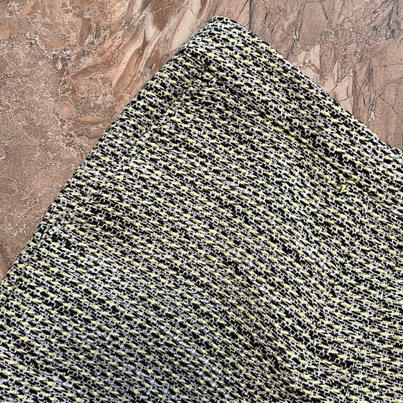 Neon tweed shorts - Picture 6 of 11